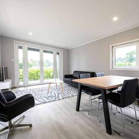 Recreatiepark Maas En Bos Hotel Wellerlooi Kültér fotó